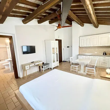 Luxurious Umbrian With Private Pool And Stunning Views Villa Limiti (Umbria)