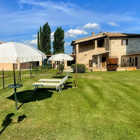 Vila Fab Villa With Fenced Pool, Huge Grounds, Meditation Park, Child Activity Park