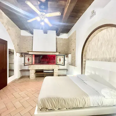 Fab Villa With Fenced Pool, Huge Grounds, Meditation Park, Child Activity Park Vila
