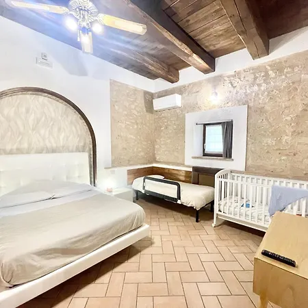 Luxurious Umbrian With Private Pool And Stunning Views Villa Limiti (Umbria)