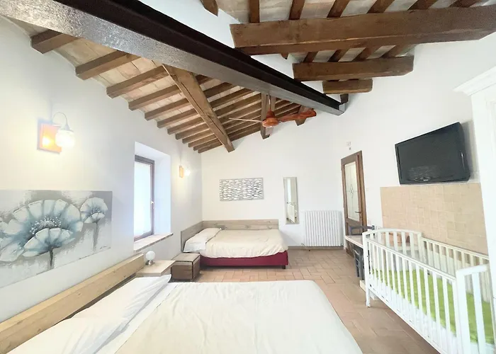 Luxurious Umbrian With Private Pool And Stunning Views Villa *