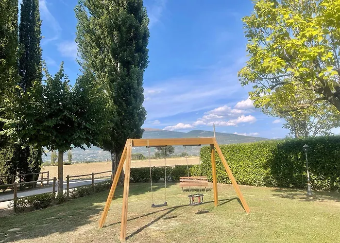 Luxurious Umbrian With Private Pool And Stunning Views Villa Limiti (Umbria)