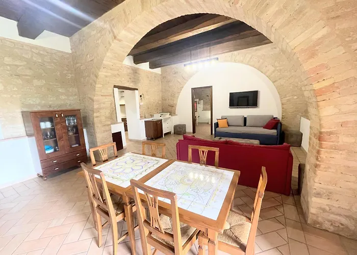 Luxurious Umbrian With Private Pool And Stunning Views Limiti (Umbria)