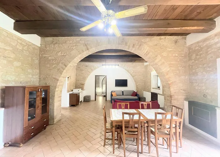 Luxurious Umbrian With Private Pool And Stunning Views Limiti (Umbria)