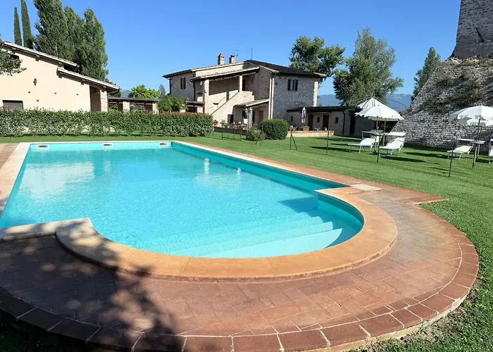 Luxurious Umbrian With Private Pool And Stunning Views Villa *
